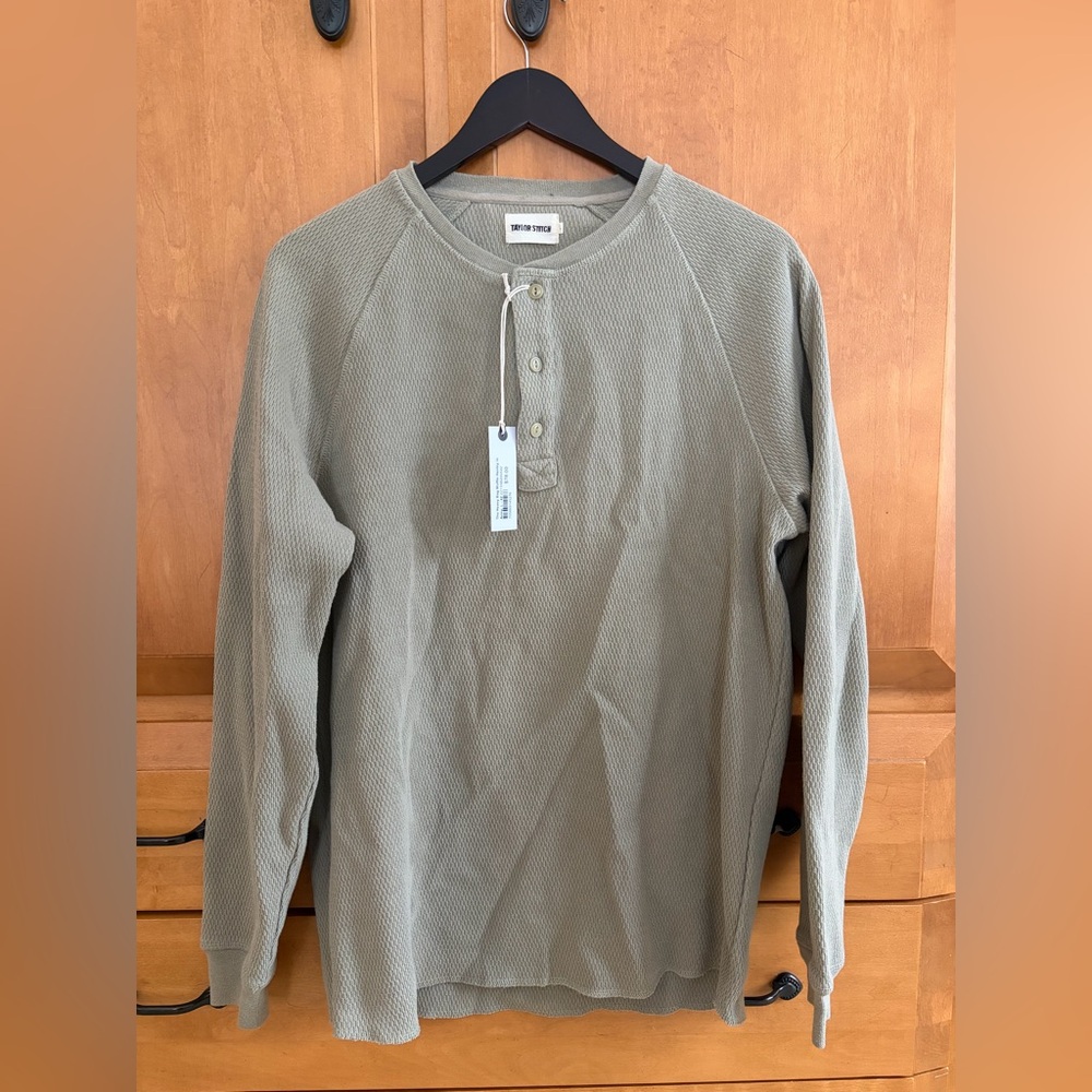 Taylor Stitch waffle henley